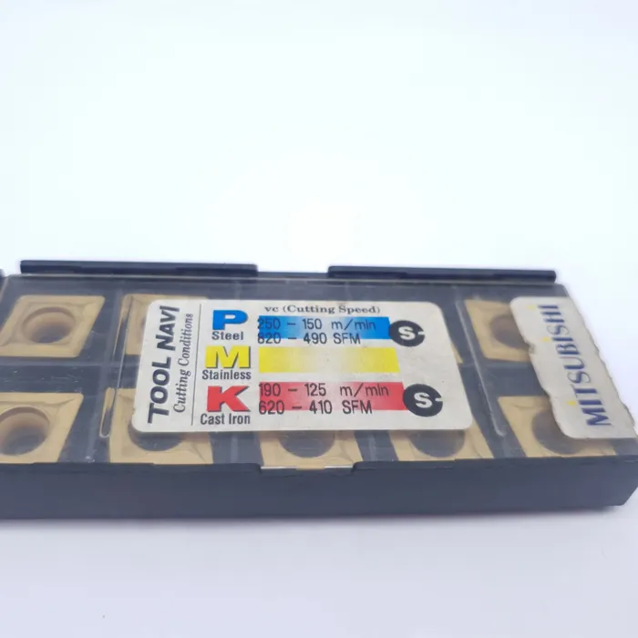 Mitsubishi płytka CCMT 120408 UC6010 stal oryginał 